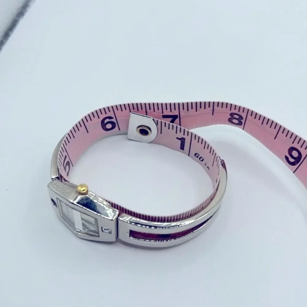 Working! Ladies Nine West Dainty Rhinestone Accent Minimalist Analog Watch